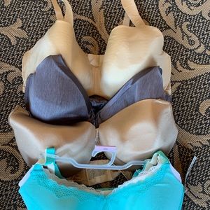 Bra Lot 38DD or 38F Cacique, Bali, VF, Fruit Loom